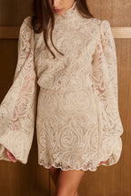 ELENA | Conjunto de blusa y falda de encaje blanco crema