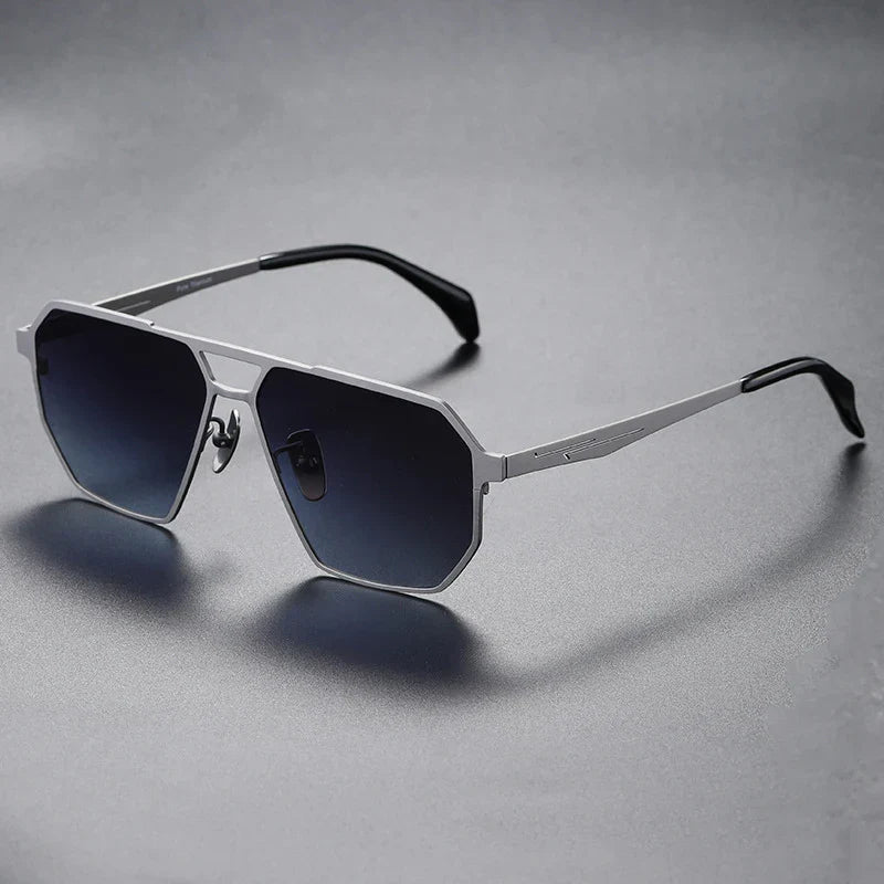 Roman | Gafas de Sol de Precisión en Titanio - Azul Carbono