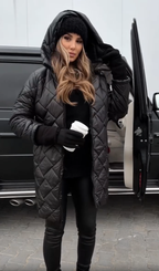 JAZMÍN | Chaqueta elegante acolchada con capucha